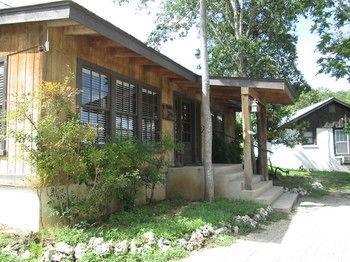 בנדרה River Front Motel מראה חיצוני תמונה
