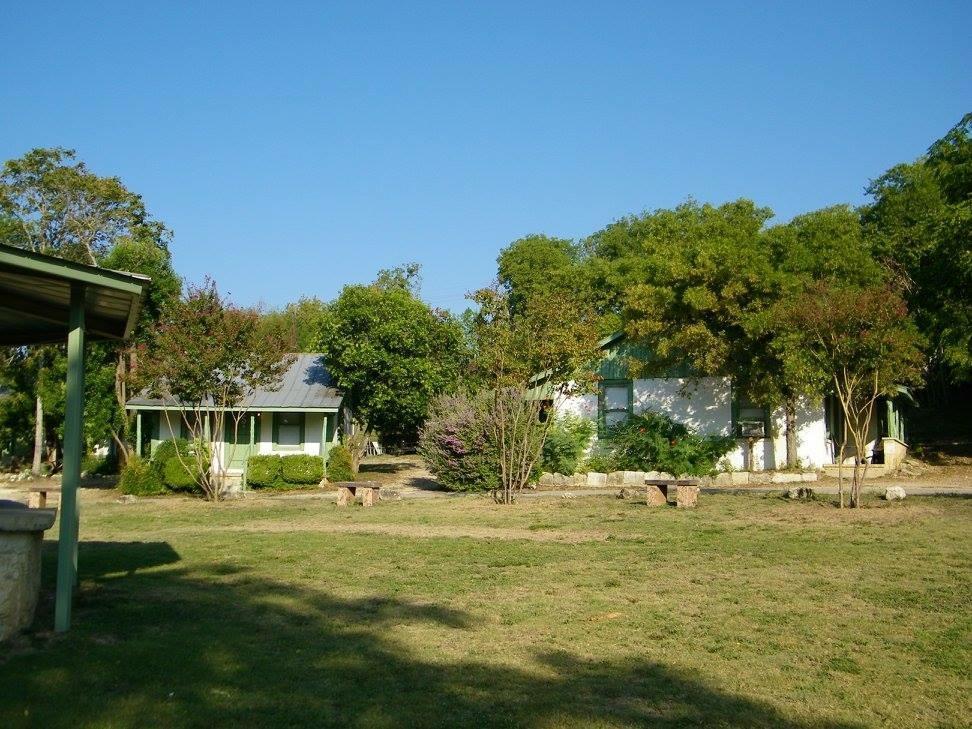 בנדרה River Front Motel מראה חיצוני תמונה